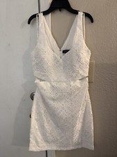 GUESS Women's Sleeveless Lace Cut Out Sheath Dress, White Size 6, Read Descrip