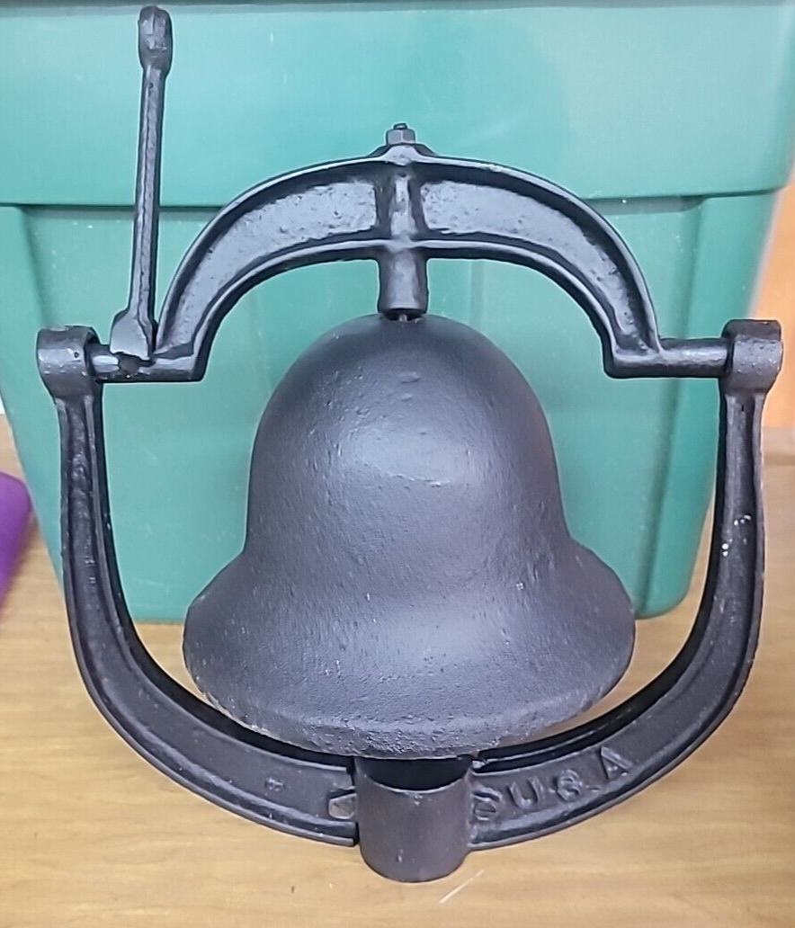 Cast Watch The New Saved By The Bell Antique Cast Iron Dinner Bell