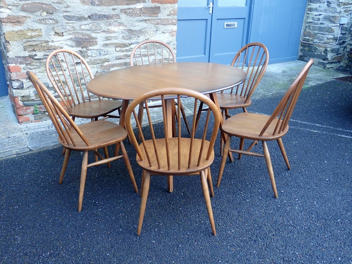Ercol Dining Table and Chairs UK
