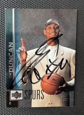 TIM DUNCAN AUTOGRAPHED 1997-98 TOPPS ROOKIE CARD AUTO GRAD LOA SPURS RC. rookie card picture