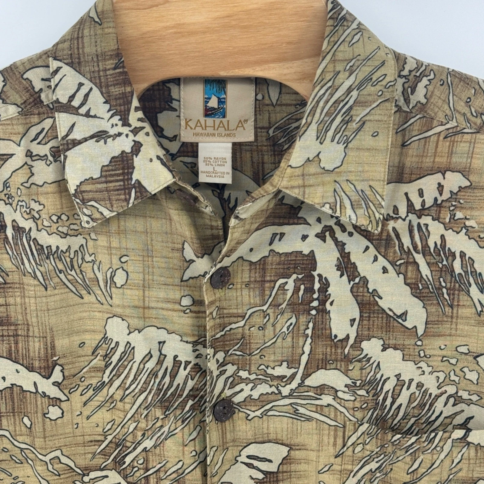 Kahala Mens Large Brown Linen Blend Palm Tree Tropical Aloha Hawaiian Shirt L
Opens in a new window