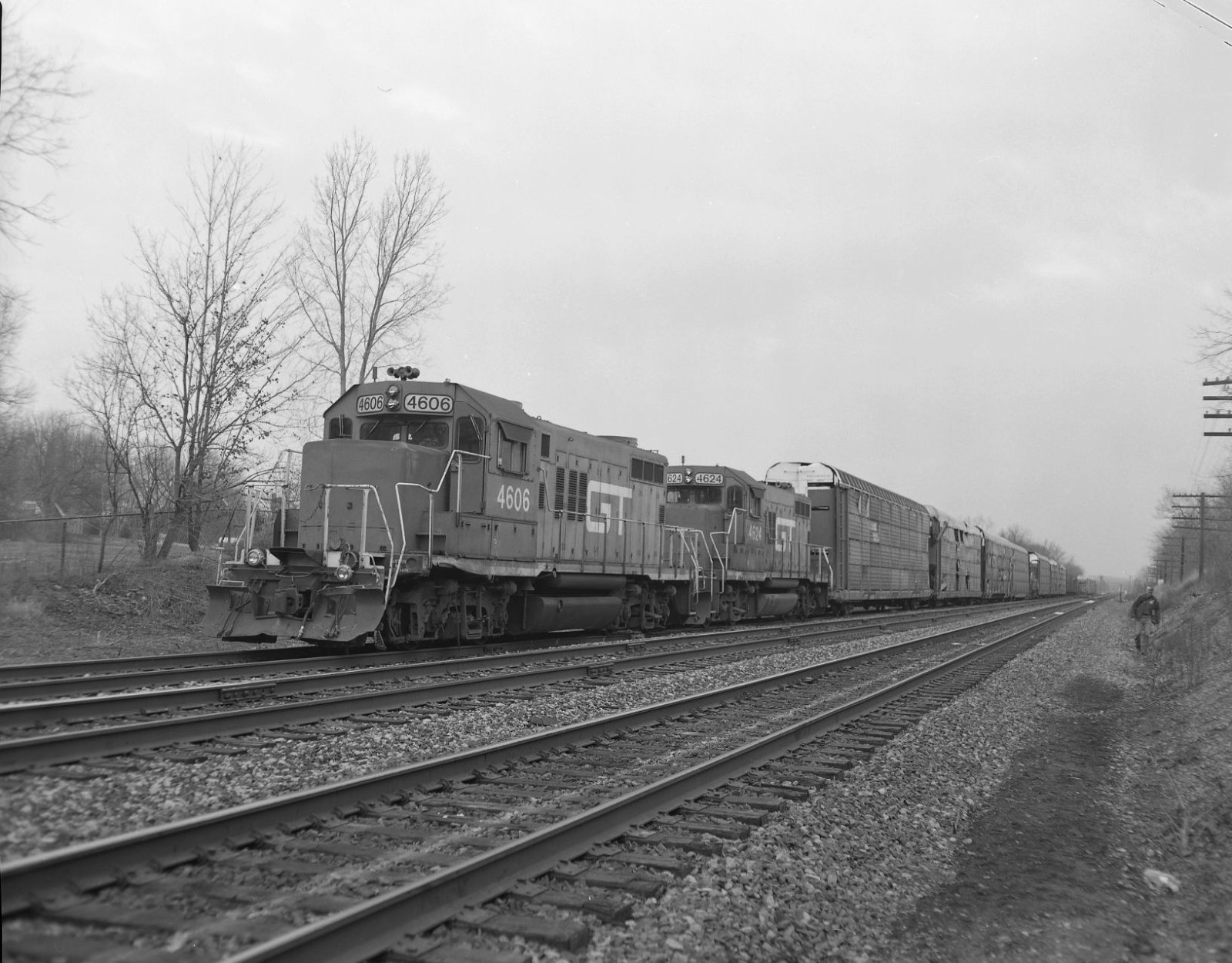 26AA069 (5) 1998 NEG WRECK DERAIL GRAND TRUNK WESTERN RAILROAD CHARLOTTE MI