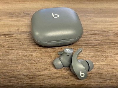 Beats by Dre Fit Pro True Wireless In-Ear Earbuds Noise Cancelling - Sage Gray