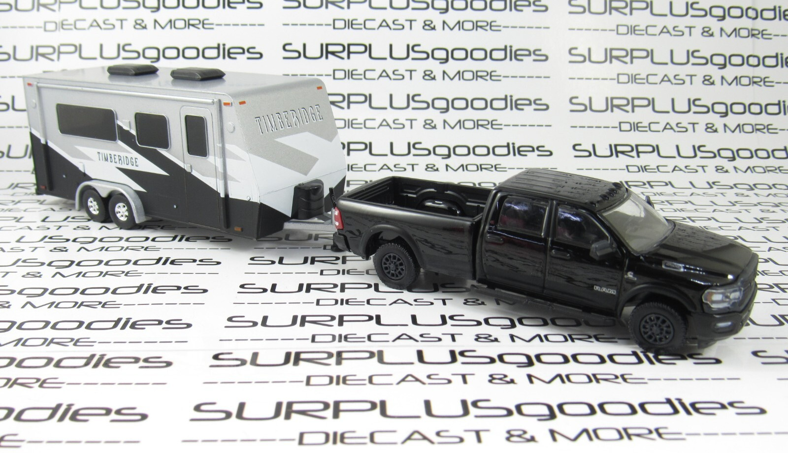 Greenlight 1:64 LOOSE Black 2024 DODGE RAM 2500 Laramie Pickup w/Camper Trailer