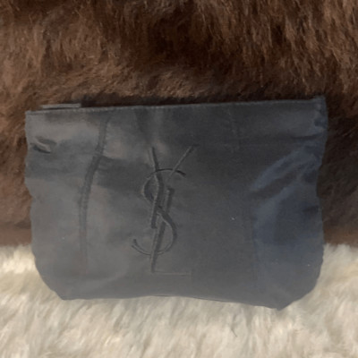 Yves Saint Laurent make up bag (3537C)