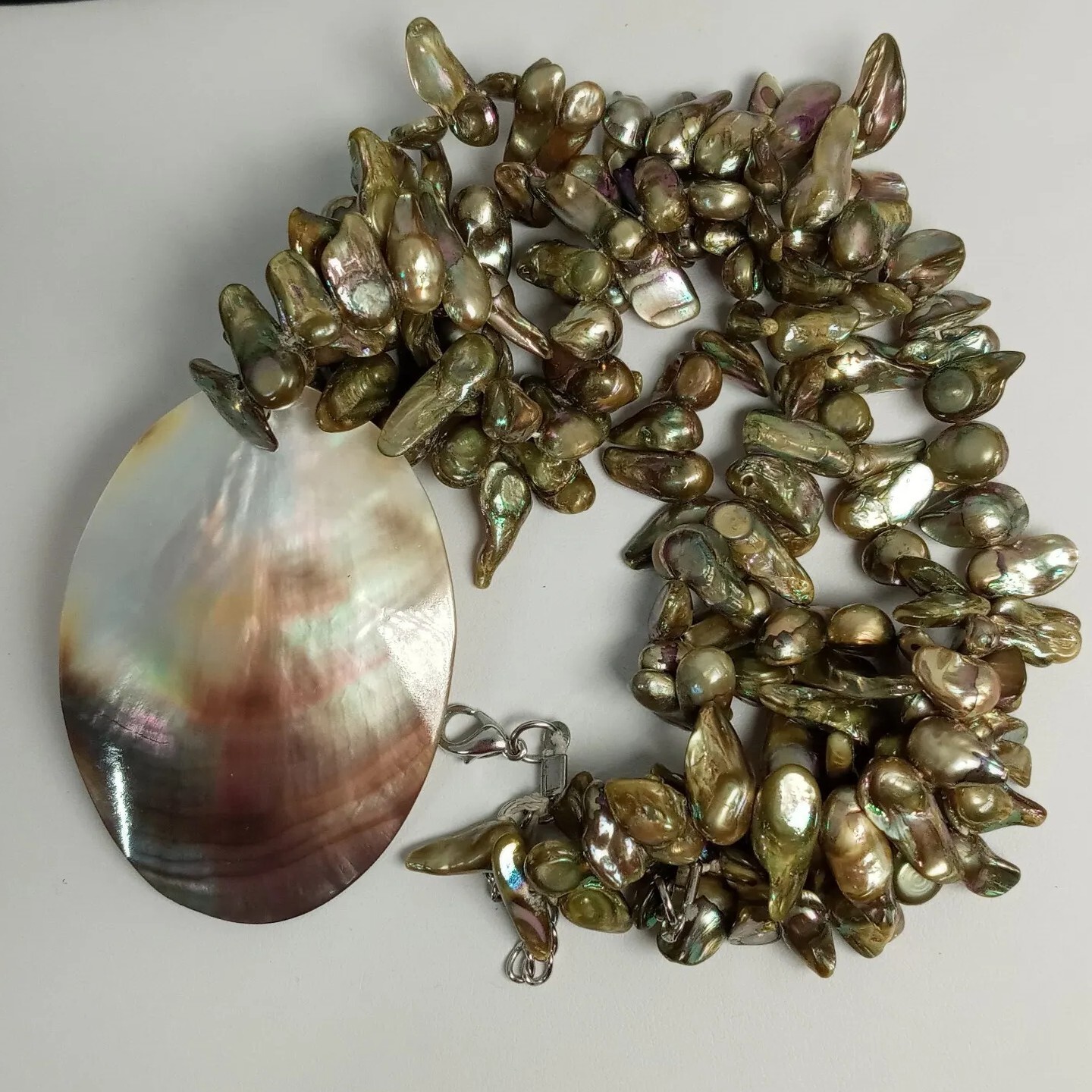 Double Strand Green Pearl Shell Statement Necklac… - image 1