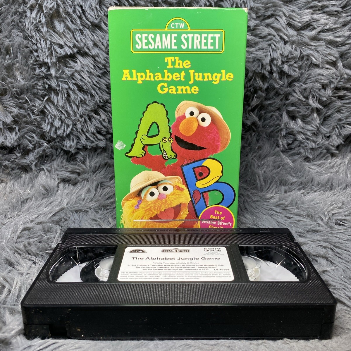 Sesame Street Alphabet Jungle Game VHS Tape 1998 PBS Kids ABC