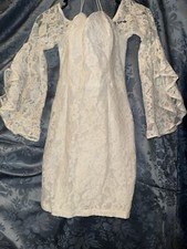 Fashion Nova Jr Womens Mini Dress Size Medium Lace Lined Bell Sleeve Prom