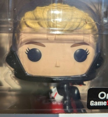 Funko Pop! Vinyl: Fallout - Nuka-Girl - GameStop (Exclusive) #517 