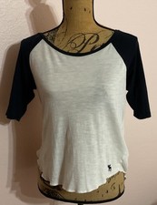 Abercrombie  Fitch Jersey Size S