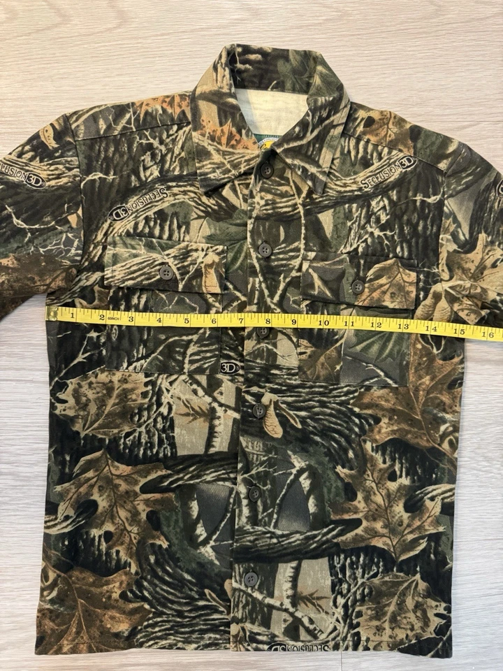 Cabela's Kid’s Seclusion 3D Hunting Shirt Size 4 Green Camo Long Sleeve - Image 4 of 4