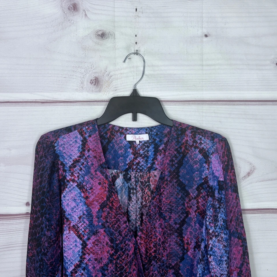 Blusa Parker Top Mujer S Azul Rojo Estampado Piel de Serpiente Envolvente Mezcla de Seda Manga Campana Foto 2 de 4