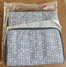 Thirty-One 31 Bag Large Thermal Insert Chevron Charm Pattern AA93 Insulated Bag