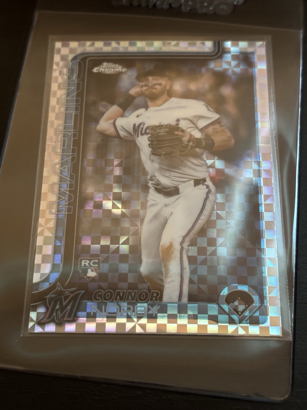 2025 Topps Chrome - Connor Norby #199 X-Fractor (RC)