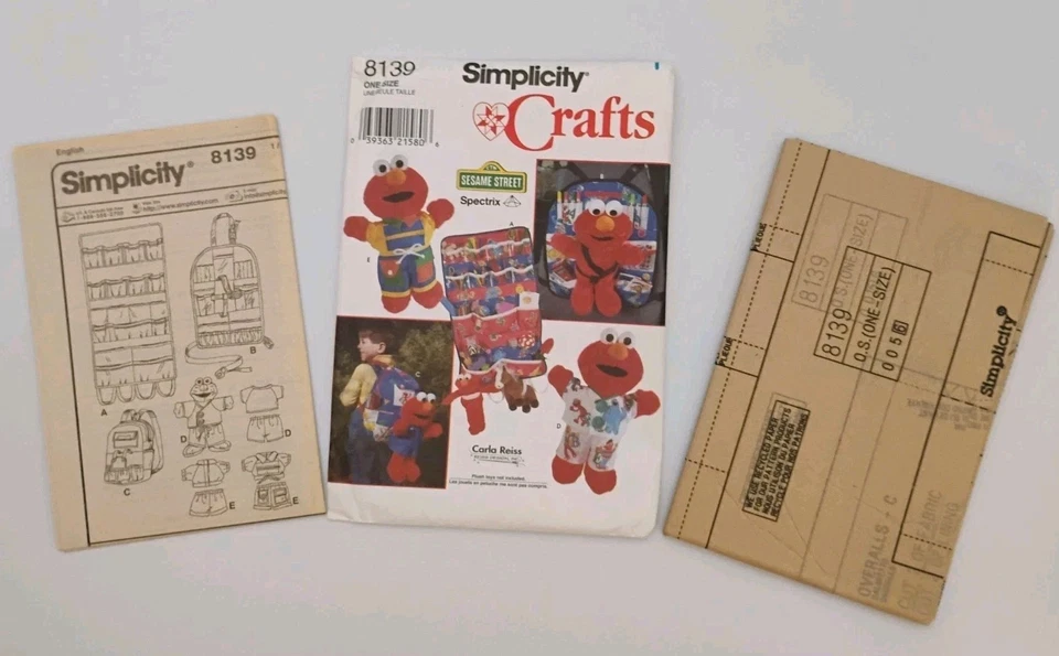 Simplicity Pattern 8139 Craft Sesame Street ELMO Clothes Wall Organizer Backpack - Image 2 of 3