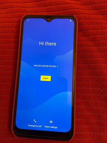 Motorola Moto E -XT2052DL w/ Otterbox & 2'nd case & Installed Screen Protector