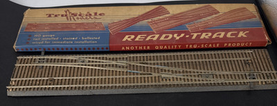 Tru-Scale HO #6 Right Hand Crossover Nickel Rails Code 100 w/box - VGC