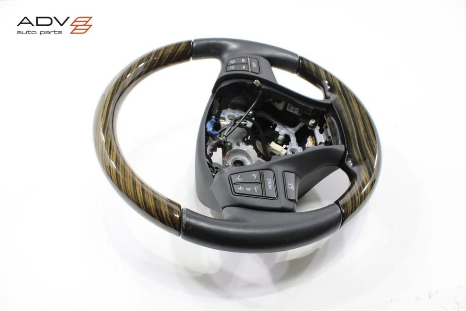 Volante Lexus LS460 LS600H 2015-2017 con interruptor OEM Foto 3 de 4