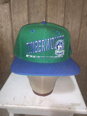 VINTAGE 80s/90s Minnesota Timberwolves 