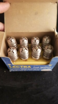 Rare Lectra Fuel Igniter Spark Plug Original Retail Box set
