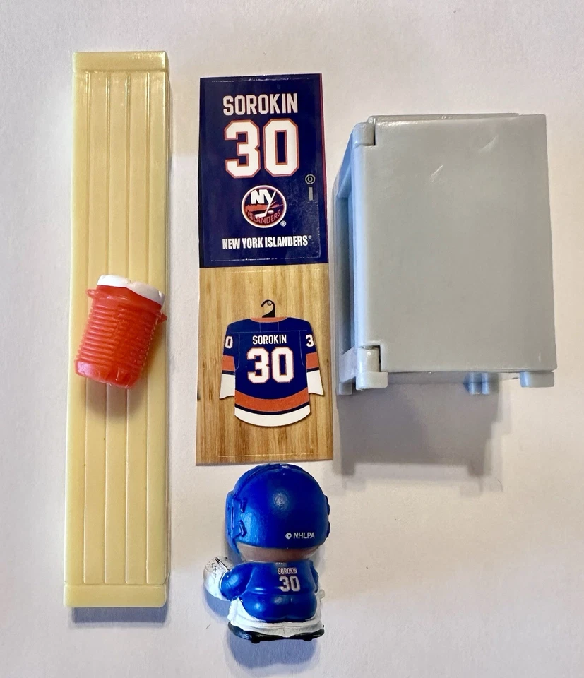 NHL Teenymates Ilya Sorokin New York Islanders W/Locker, Bench, Label, Gatorade - Image 2 of 2