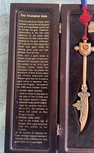 1988 Seol Olympic Commemorative Paper & Letter Opener Set In Timber Case - Picture 8 of 8