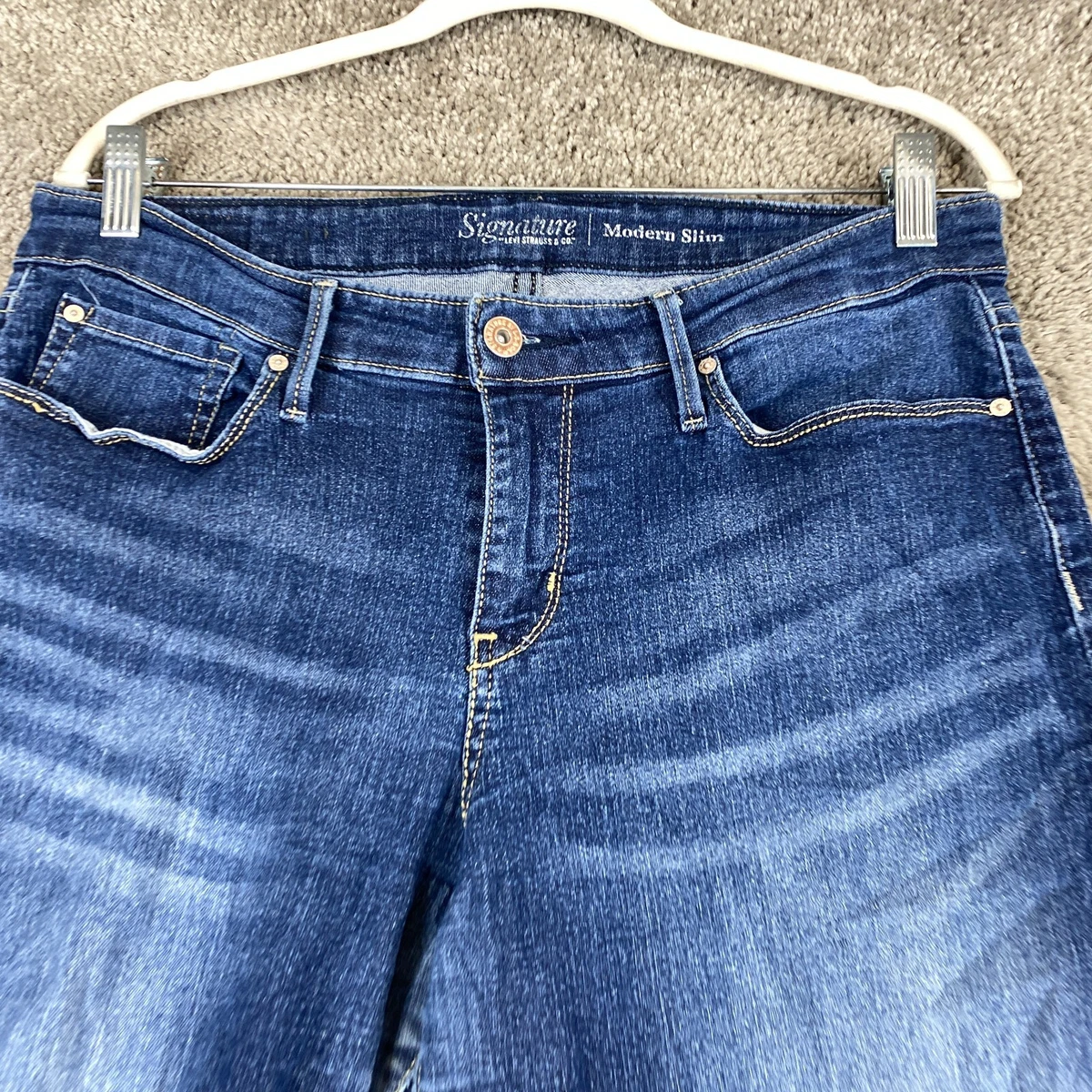 Signature By Levi s Modern Slim Straight Jeans Women s 12S W31xL30