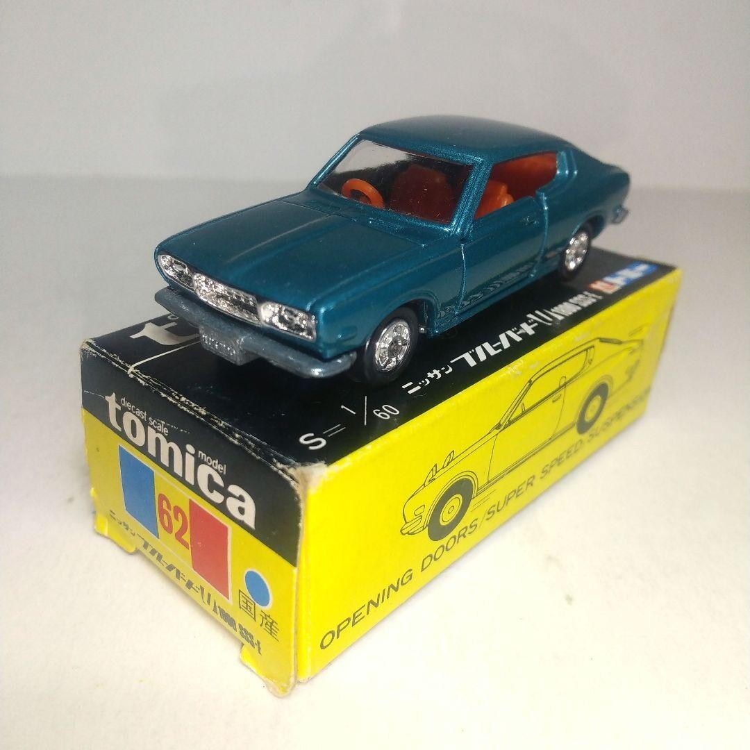 Vintage Tomica 62 NISSAN BLUEBIRD U1800 SSS-E Made in Japan Black