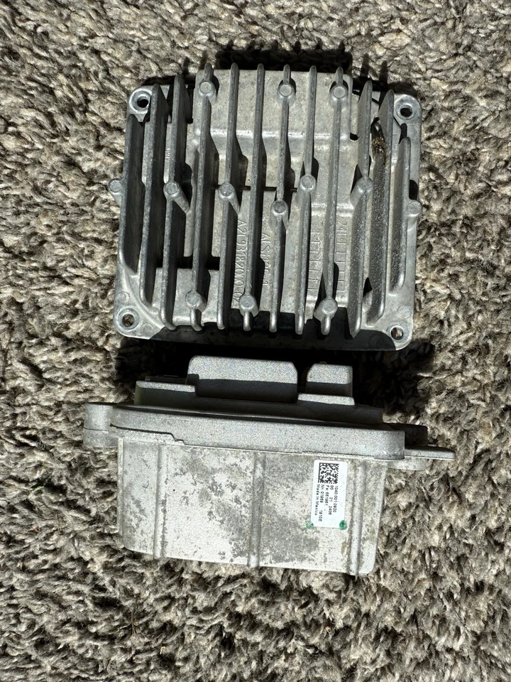 Módulo de seta para farol de LED Freightliner P/N 1040.001.0920 Cascadia 18-24 - Imagem 3 de 4