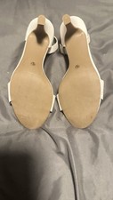 Elegant White Strappy Sandals with Open Toe Design