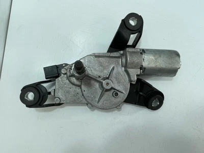 2006 MITSUBISHI COLT REAR WIPER MOTOR 0390201599 MN105051 A379 - Image 1 of 4