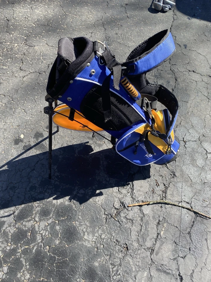 Juego de golf Linksman Junior 4 piezas con bolsa/(26⁰4/515⁰drivers.9p,7hierros.Putter) Foto 3 de 4