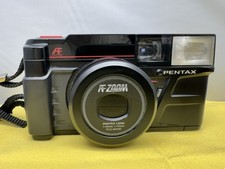 Pentax IQ Zoom AF Zoom Macro 35mm-70mm Camera W Strap