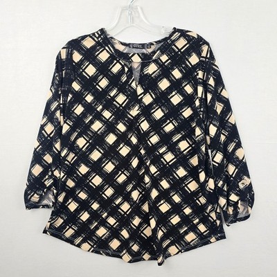 Cure Print Crew Keyhole Neckline Roll Tab 3/4 Sleeve Women Top Black Beige M New