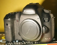 Canon EOS 5D Mk III 22.3 MP DSLR bargain condition