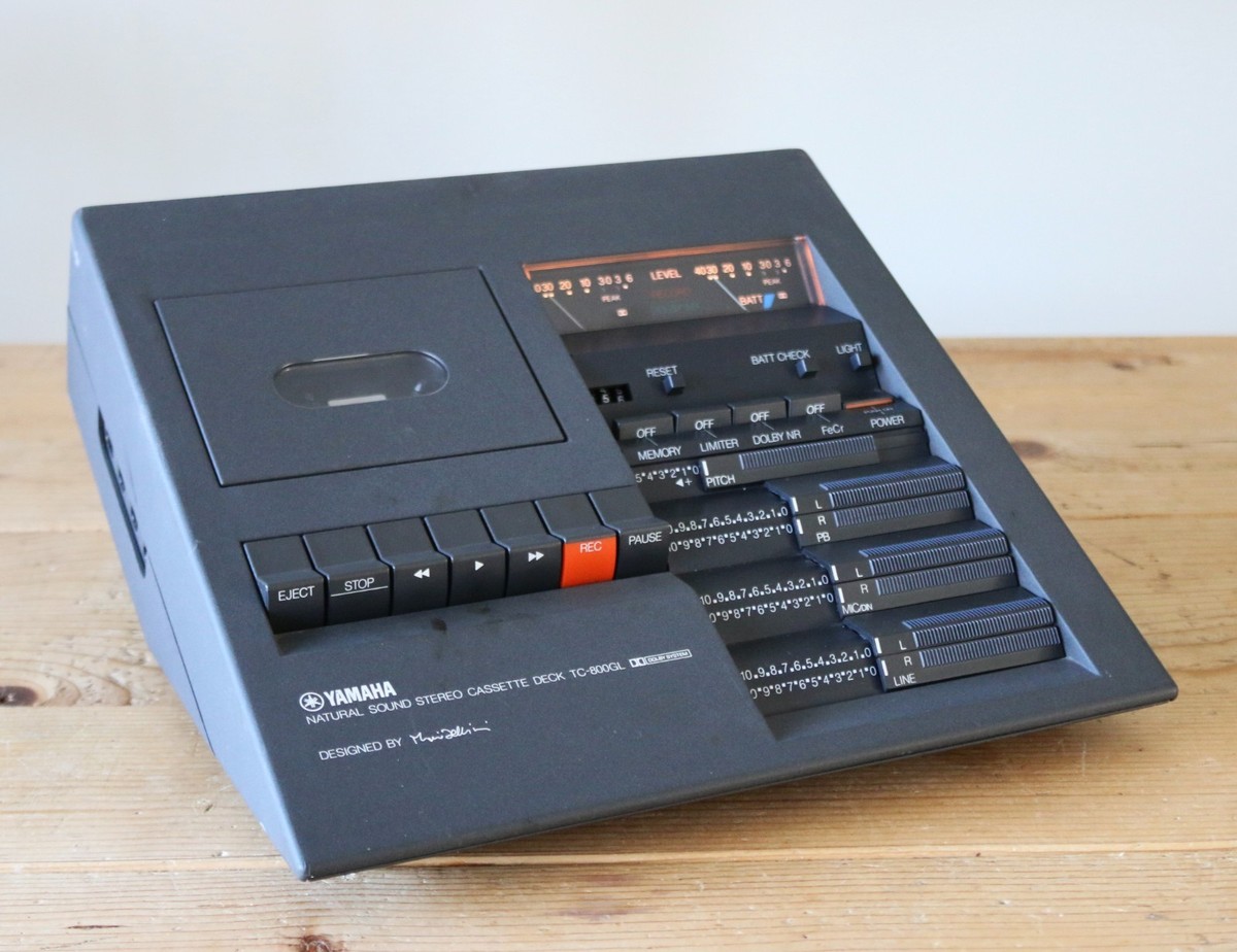 YAMAHA TC800GL Cassette Tape Deck + Case & Manual. Designed by