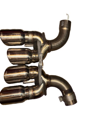 Corsa Camero Exhaust Tips With Bracket