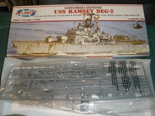 ATLANTIS 1:311 SCALE PLASTIC " USS RAMSEY DEG-2 GUIDED MISSILE DESTROYER " M8294