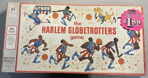 Vintage 1971 Harlem Globetrotters Game Milton Bradley Complete Except 1 Disk.