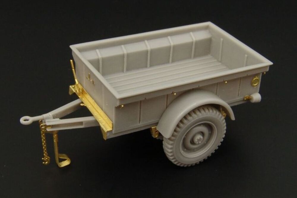 Hauler Models HLX48225 - 1:48 Jeep Trailer - Accessories
