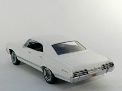 1/18 1967 Chevrolet Impala white Greenlight | eBay