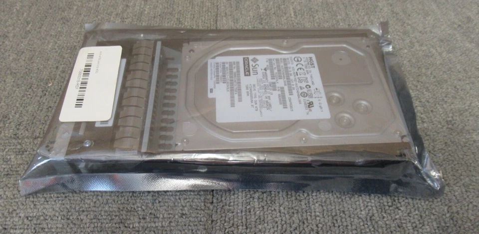 New Sun Oracle 7066831 7065489 4TB 7.2K 6Gb/s SAS 3.5" Hard Drive In Sun Caddy - Image 4 of 4