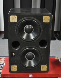 mcintosh subwoofer