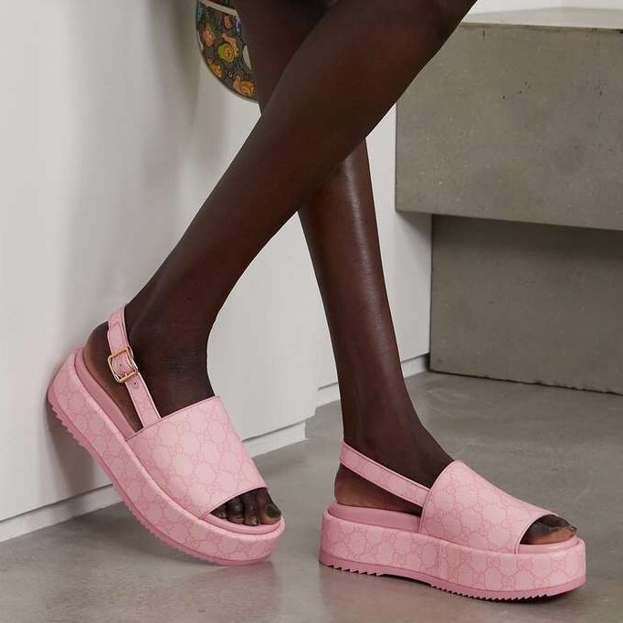 NEW GUCCI Angelina GG Pink Supreme Canvas Slingback Platform