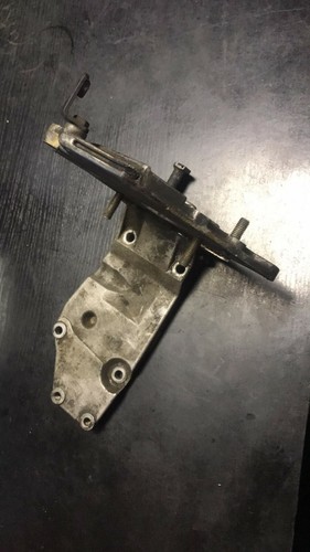 22410669 2241066.9 305699 Motorlager und Getriebelager