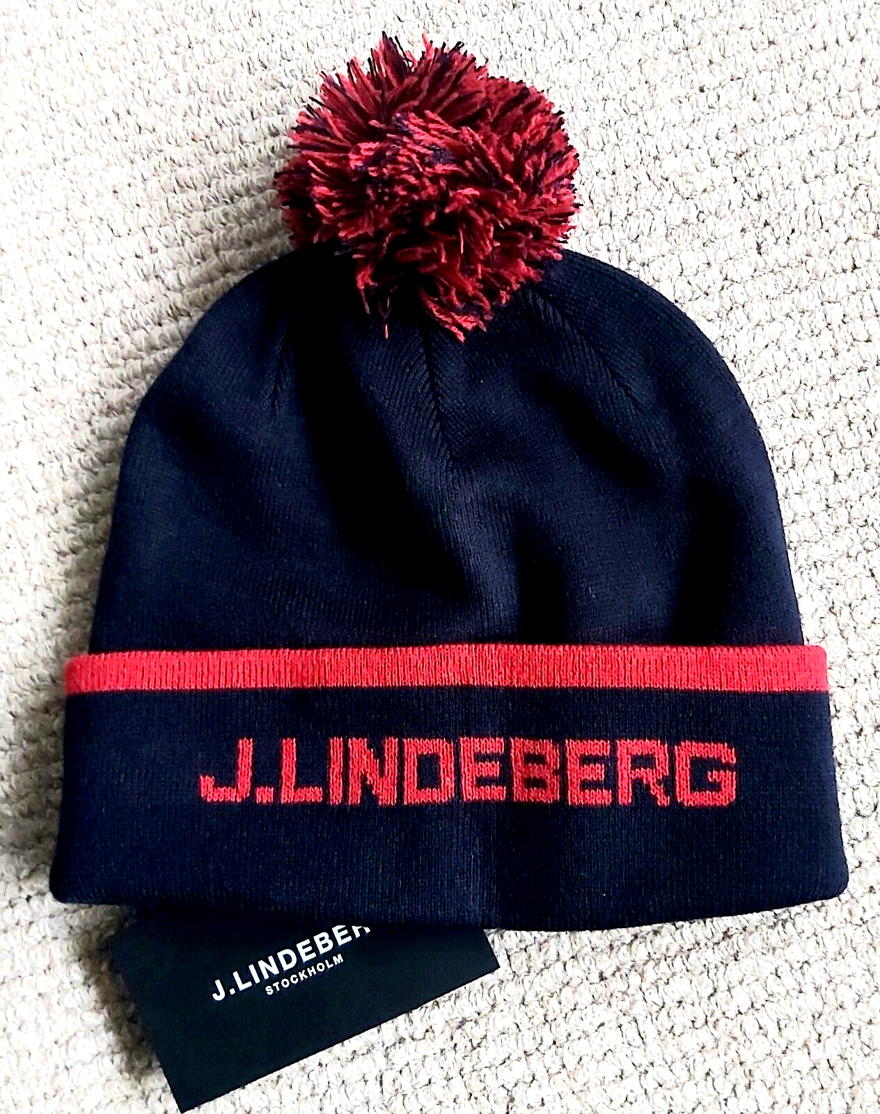 J.LINDEBERG Navy Cuff BOBBLE BEANIE Hat Toque Sweden Pompom Golf Tags