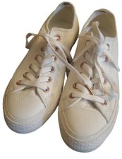 Converse Unisex Chuck Taylor All Star Ivory Leather Men  s 5 Women  s 7
