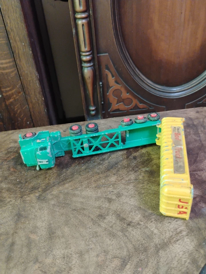 Matchbox Lesney Dodge Tractor K-16 with Fruehauf Tipper Trailer - Image 4 of 4