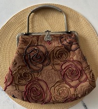 VTG Style Floral Beaded Hand Bag w Metal Frame Handle Shoulder Bag Roses 9.5 H