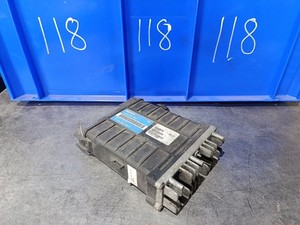 Original VW Polo II 86C Motorsteuergerät Steuergerät Motor 0261200253 030906026A